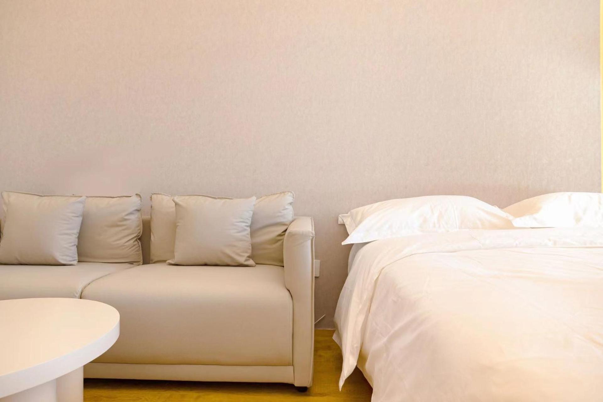 Dream Hotel 3*