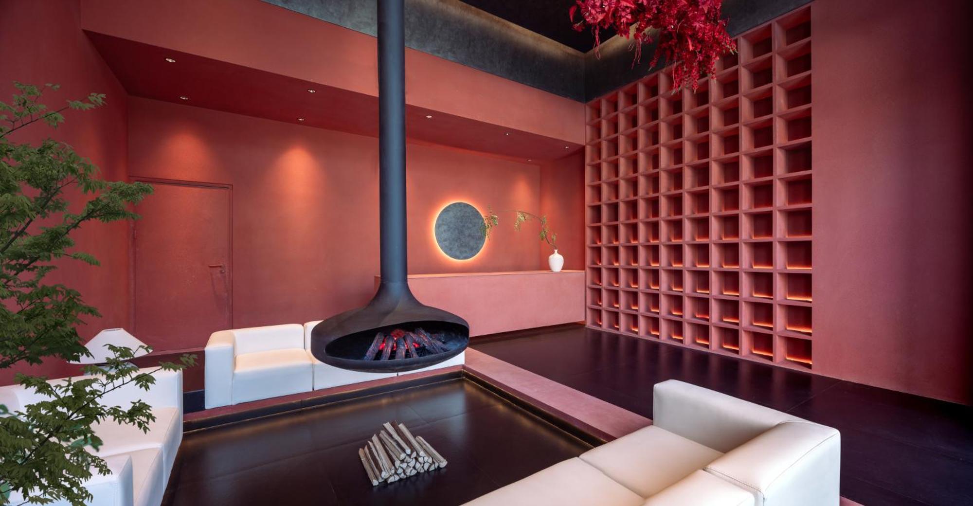 Dream Hotel 3*